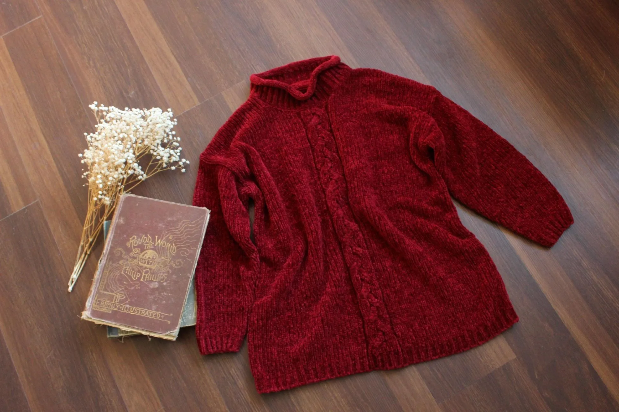 Vintage 1990s 2000s Red Chenille Sweater